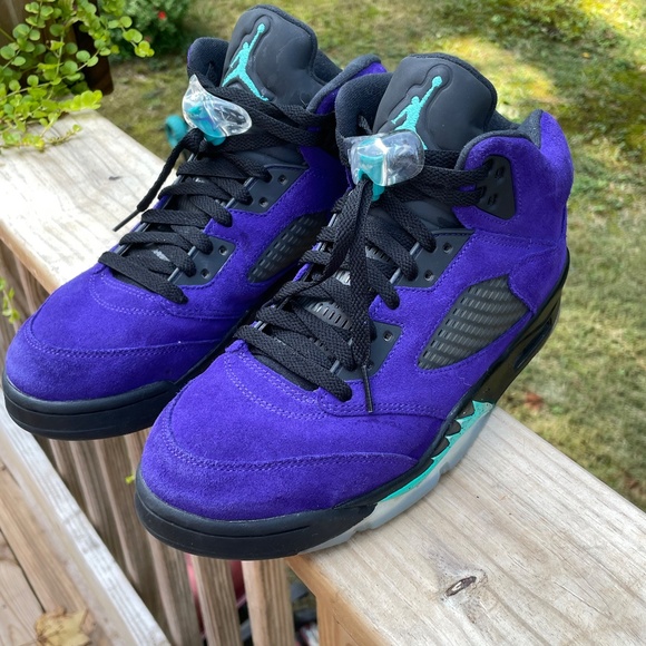Jordan Other - The Air Jordan 5 Retro ‘Alternate Grape’ Purple Sneakers Size 8.5